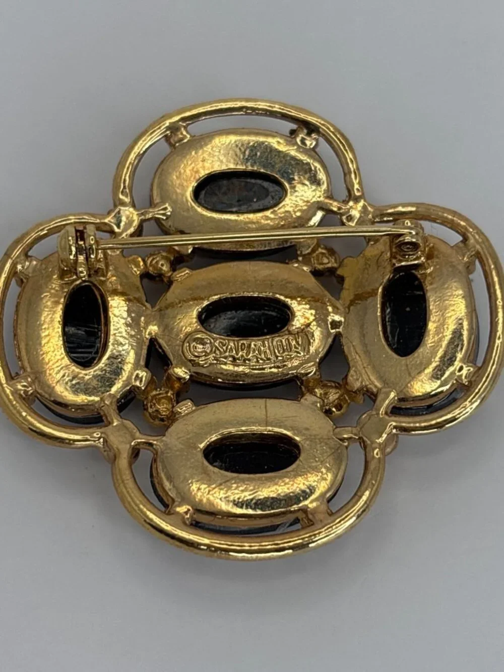 Sarah Coventry Vintage Gold Tone Light Of The East Maltese Cross Brooch Pin